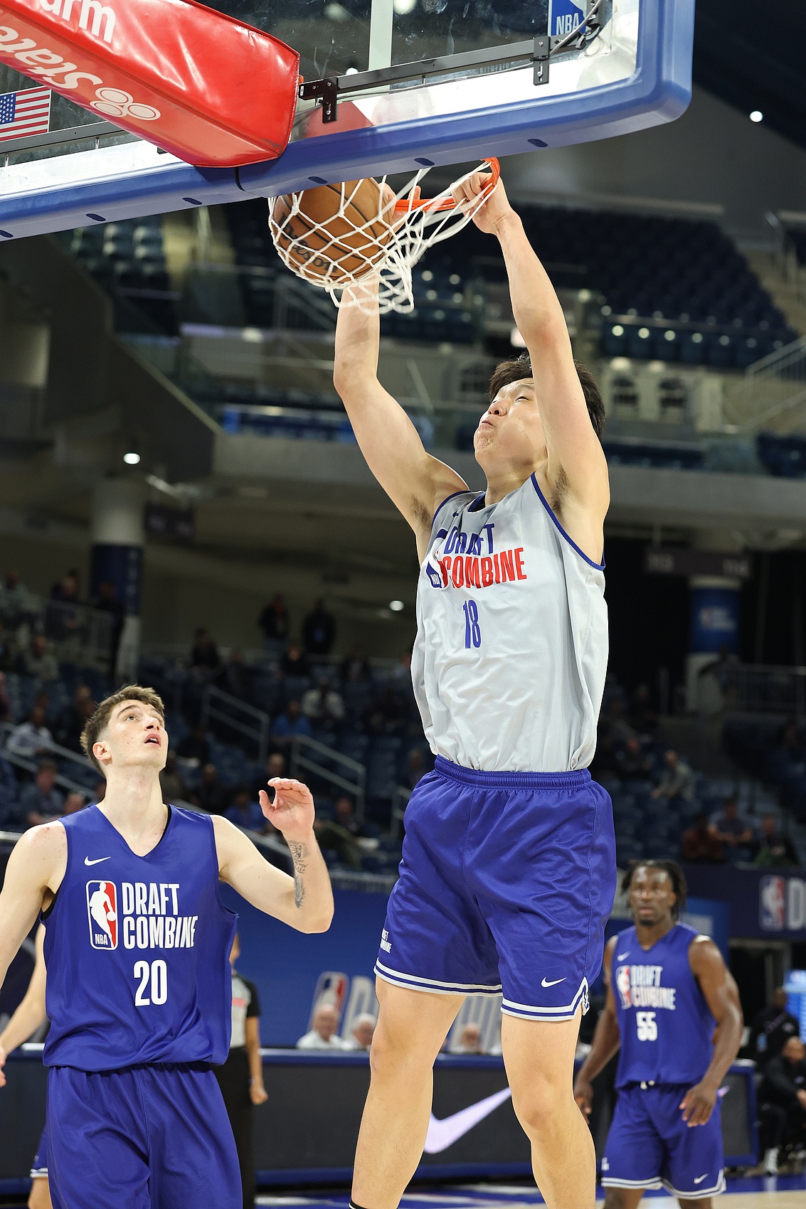 NBA选秀黑马杨瀚森有望首轮末段被黄蜂队摘走